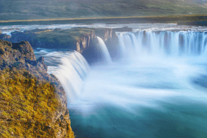 iceland-waterfalls-in-summer