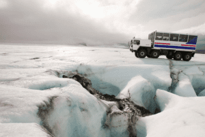 iceland-glacier-road-trip-winter