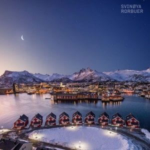 Svinoya Svolvaer Lofoten Landscape Rorbuer Pink