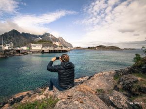 Pukka Henningsvær-photo